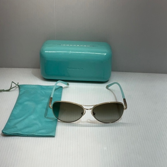 Woman Tiffany sunglasses tf 3041 butterfly gold frame